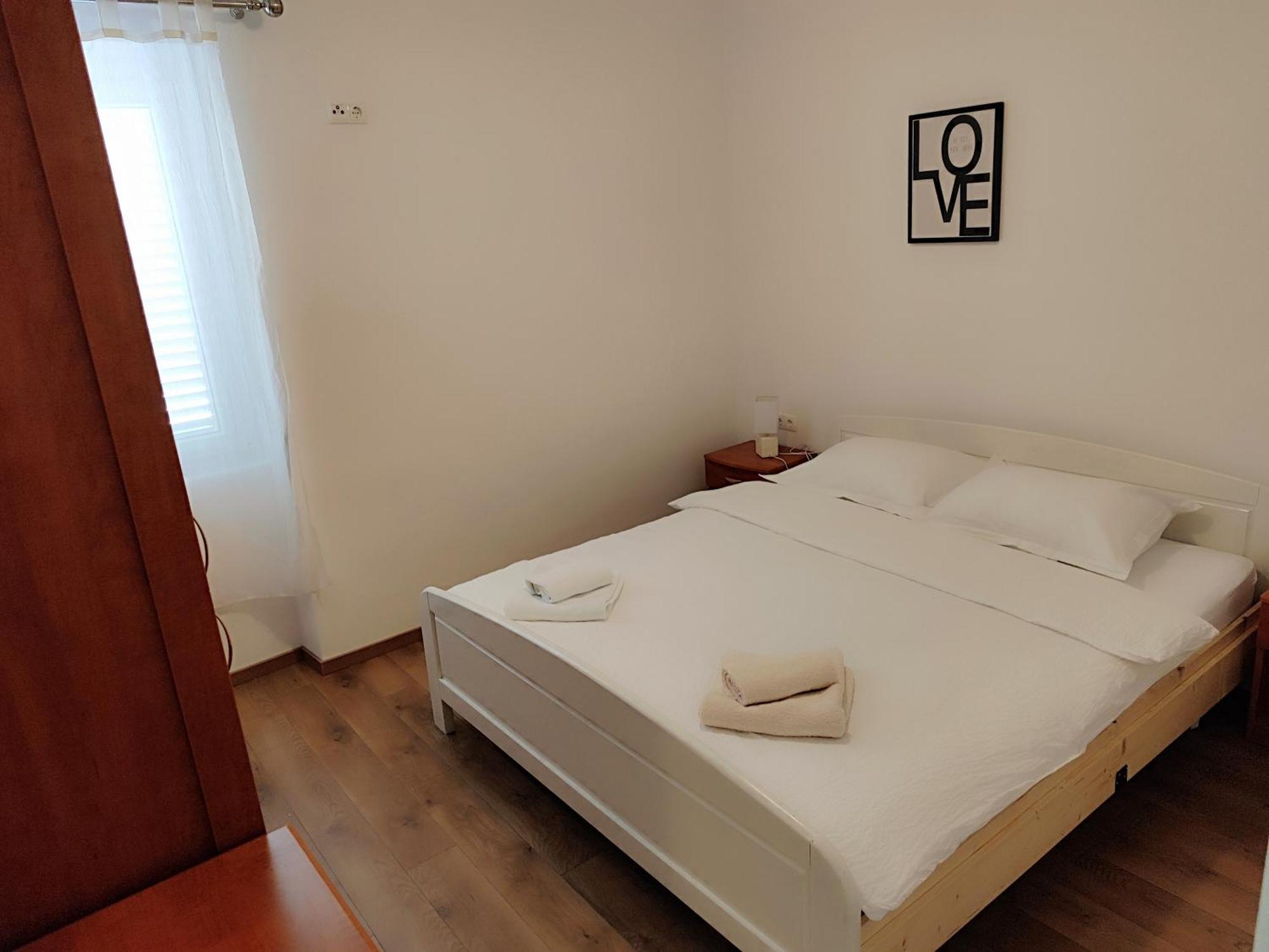 Apartman Daniel With Free Parking Mundanije エクステリア 写真